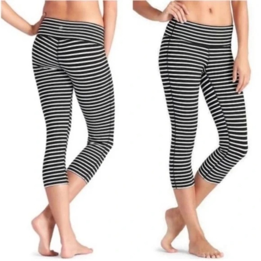 Athleta Black and White Chaturanga Striped Cropped Leggings